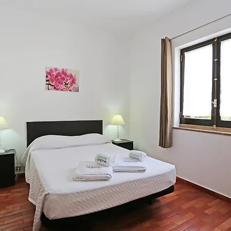 V - Seacliff Apartment Albufeira