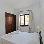 V - Seacliff *
