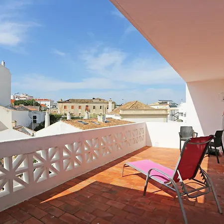 V - Seacliff Apartman