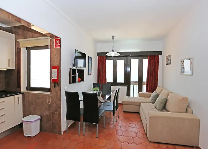 Apartment V - Seacliff